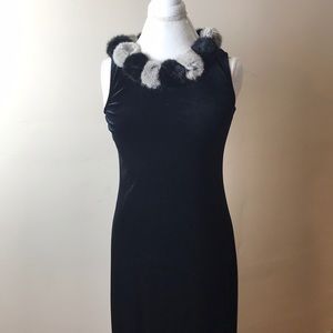 Holiday dress black velvet faux fur statement neck